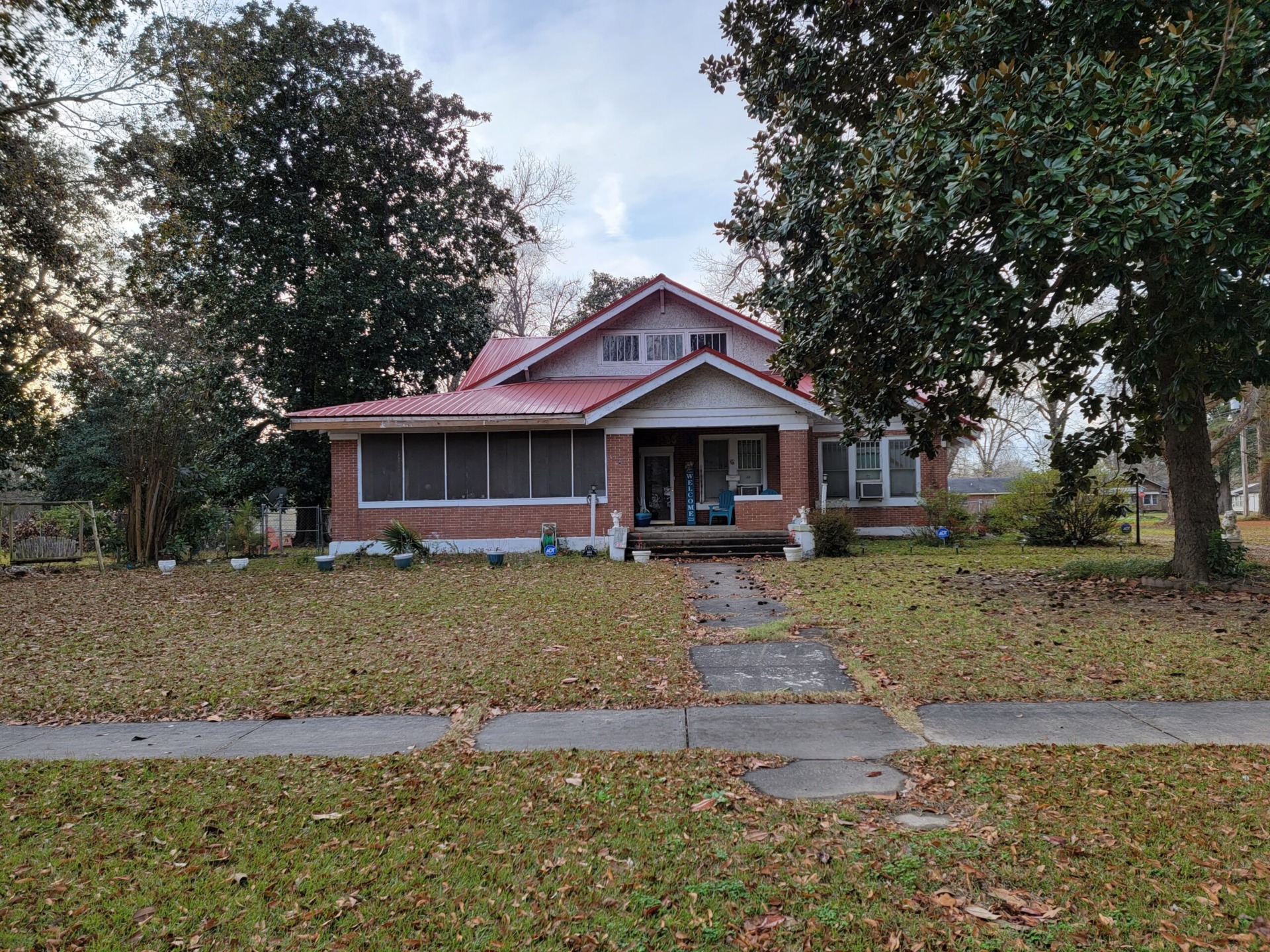 You are currently viewing 604 S Main St, Dermott, AR 71638
